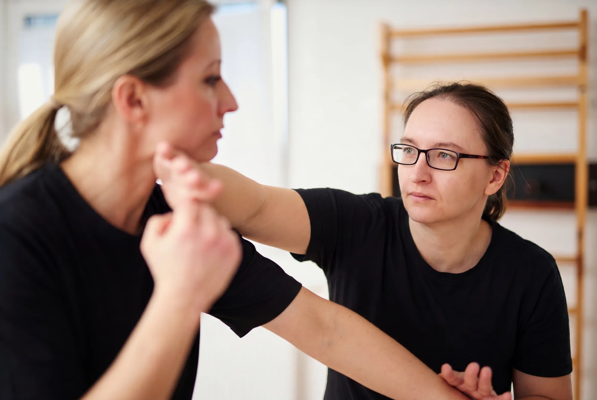 REACT® für Frauen – Training bei der DC Academy